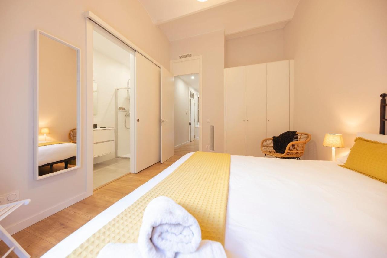 Bravissimo Riu Onyar Apartman Girona Kültér fotó