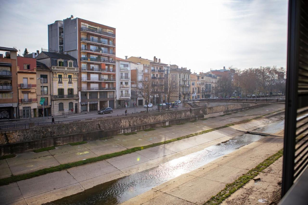 Bravissimo Riu Onyar Apartman Girona Kültér fotó